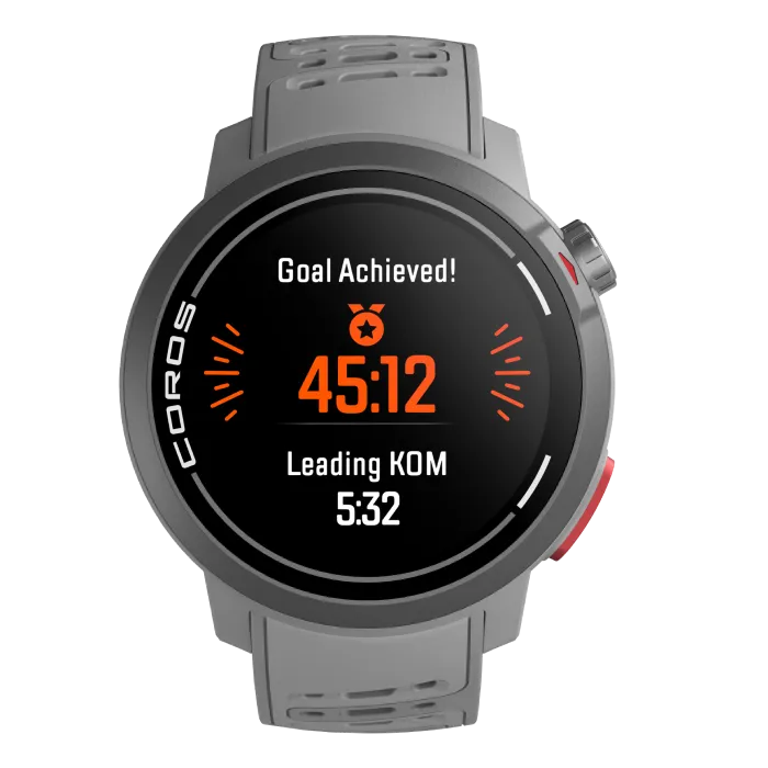 Display dell'orologio COROS che mostra 'Goal Achieved!' e 'Leading KOM'.